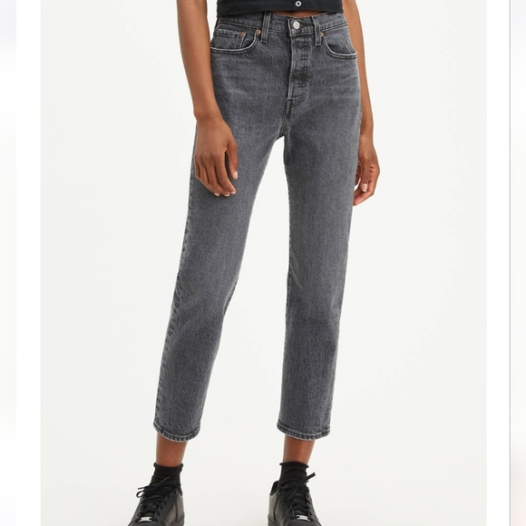 Levi's Denim - NWT Levi's Wedgie Straight Fit Jeans, Size 33 x 26, Color Break A Leg